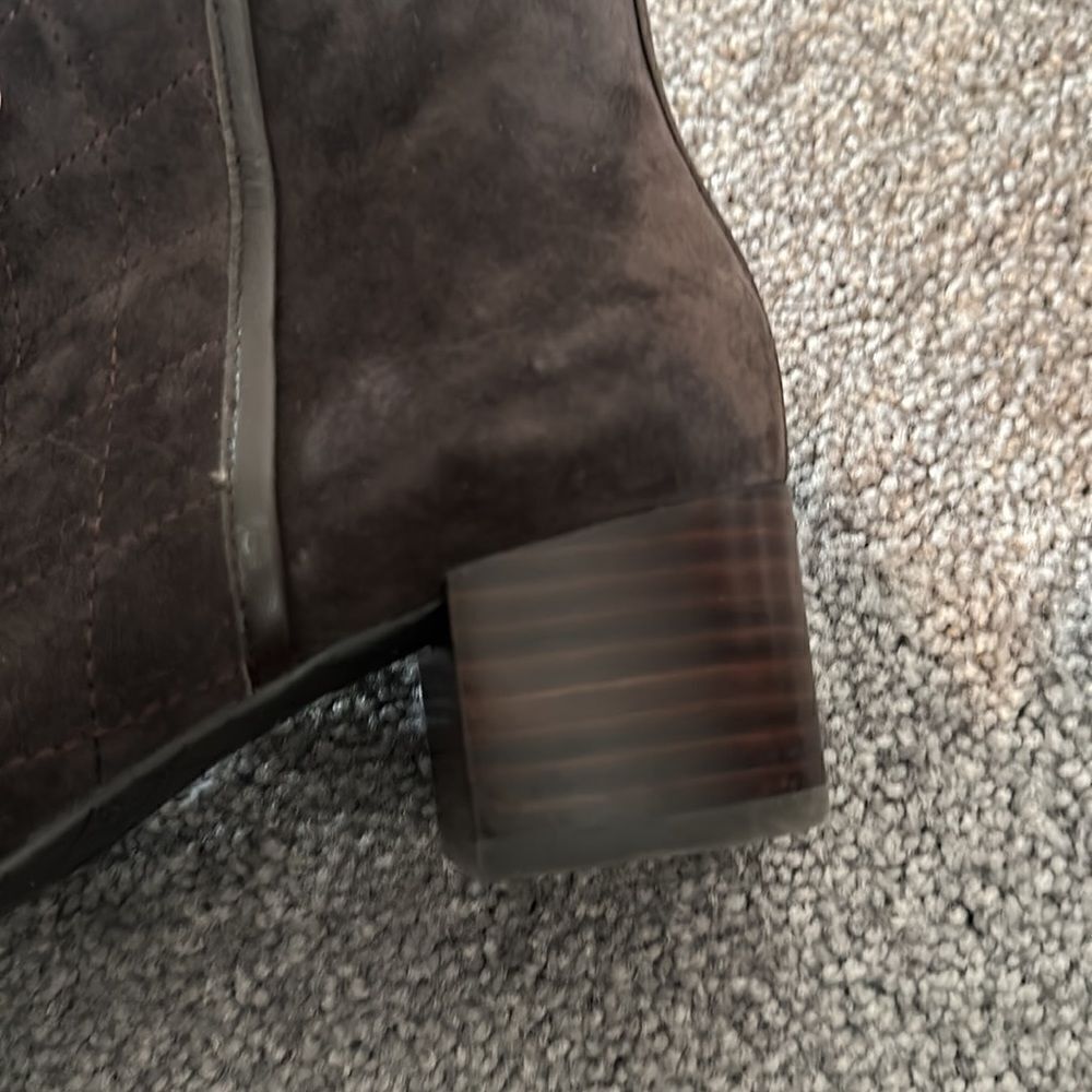 Donald Pliner brown bootie  - Picture 4 of 4